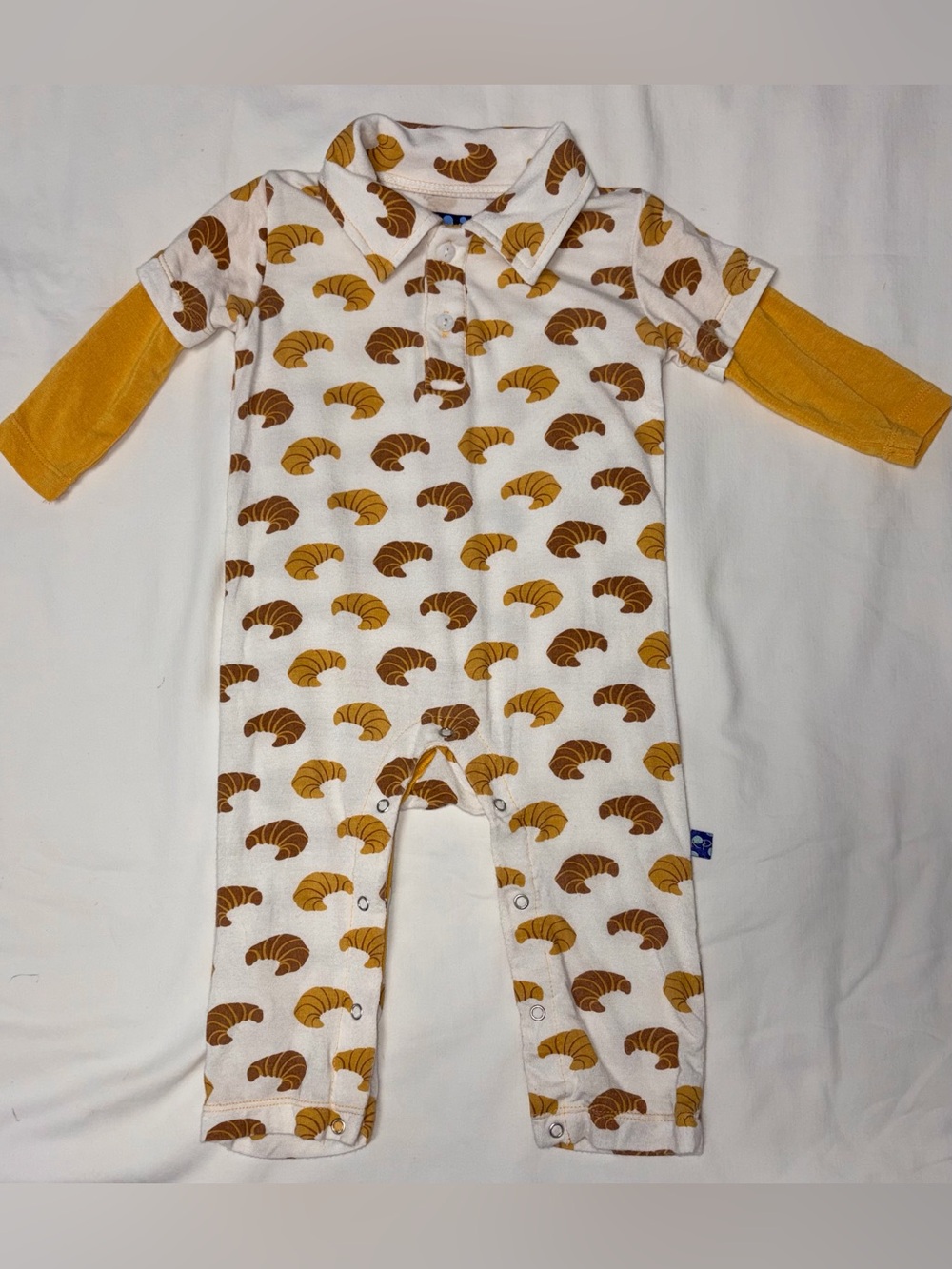 Kickee Pants bamboo romper with croissant print sz 3-6 months EUC